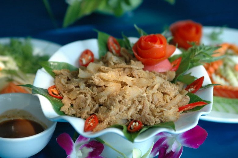6 đặc sản Phú Thọ mua về làm quà ai cũng mê, có món cứ đến mùa là chị em đua nhau săn lùng - 2