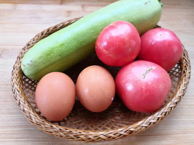 Dậy muộn chưa biết nấu gì, lấy ngay thứ quả là &#34;kho dinh dưỡng thiên nhiên&#34; làm bữa sáng, 10 phút xong ngay mà siêu bổ - 1
