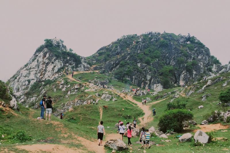 Cách Hà Nội không xa, có 6 điểm trekking thú vị, thách thức tín đồ đi bộ đường dài  - 3