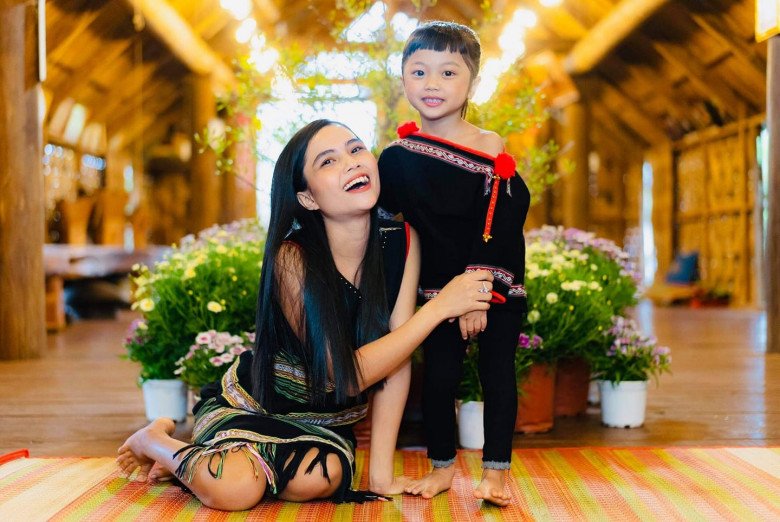Em gái H&#39;Hen Niê có gương mặt như lai tây, đẹp không kém chị gái, CĐM tiếc nuối vì không thi hoa hậu - 5