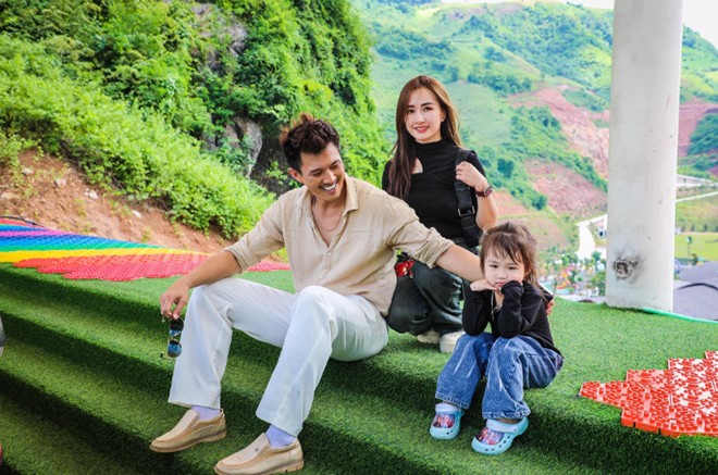 9 tuổi đi bê gạch thuê, nam diễn viên người Mường hé lộ tình huống trớ trêu khi lần đầu gặp vợ hotgirl - 7