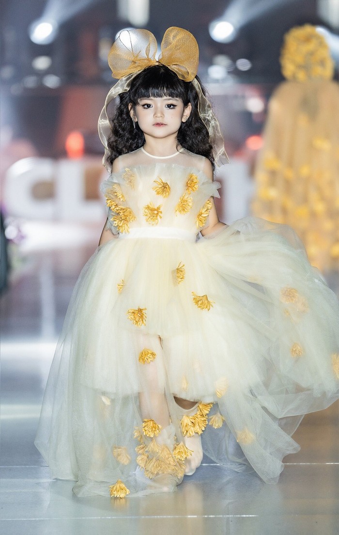 Tăng Duy Tân thừa nhận có con gái bí mật 7 tuổi, ái nữ xinh như &#34;búp bê sống&#34;, thường xuyên lên sóng VTV - 3