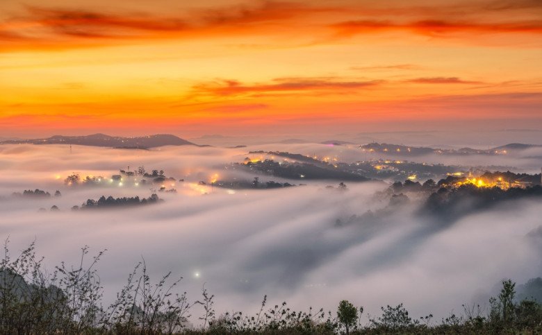 8 địa điểm săn mây "đỉnh của chóp" ở Đà Lạt, toàn view triệu đô khiến bạn không thể rời mắt
