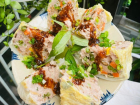 Cải thảo cuộn thịt ngũ sắc thơm ngon, hấp dẫn lại lạ miệng ai thấy cũng muốn ăn của 8X Sài Gòn