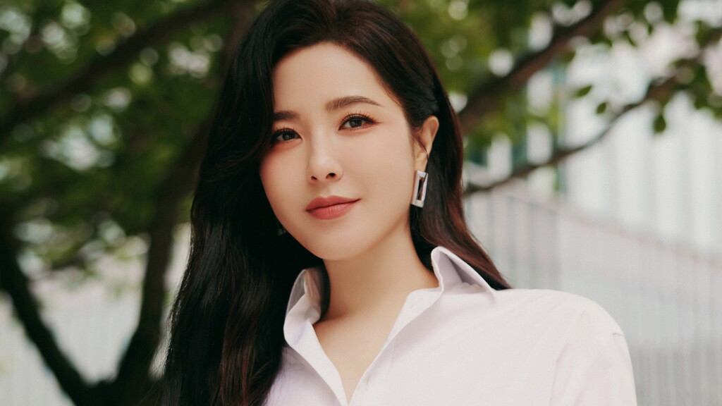 "Mỹ nhân 200 năm nữa cũng không ai đẹp bằng", U50 trẻ như mới 30 tuổi nhờ bổ sung 2 thứ sáng tối - 2