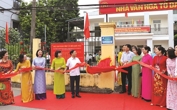 Mô hình “Tổ dân phố văn hóa kiểu mẫu”: Nhân lên nét đẹp văn hóa ứng xử trong cộng đồng - 1