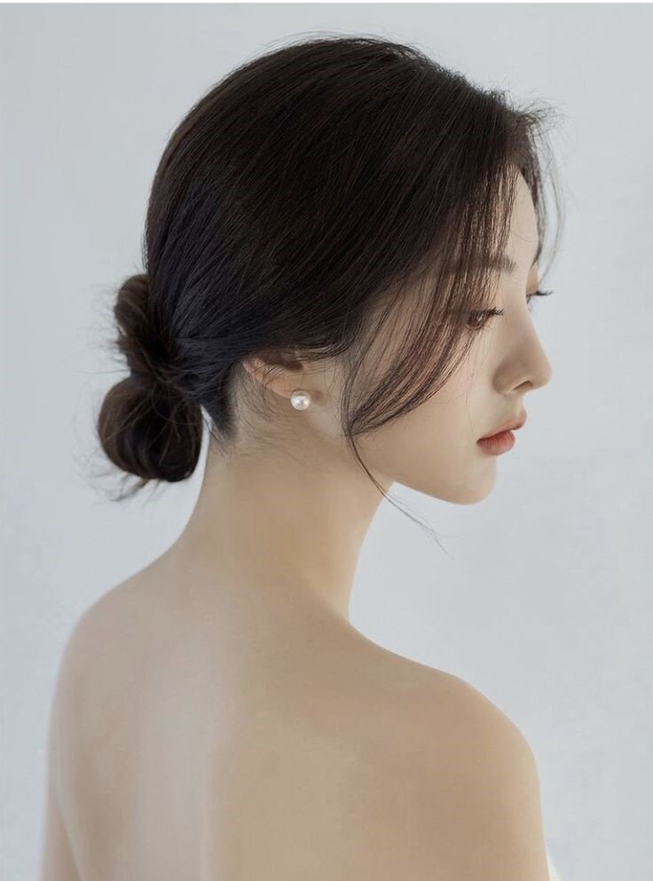 Kiểu tóc búi dễ làm giúp chị em trông sang chảnh như gái Hàn, đi làm hay đi chơi đều có thể áp dụng - 3