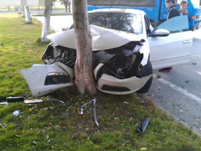 Đứa trẻ sinh ra sau khi cha mẹ qua đời 4 năm, tòa án đau đầu phán xử - 3