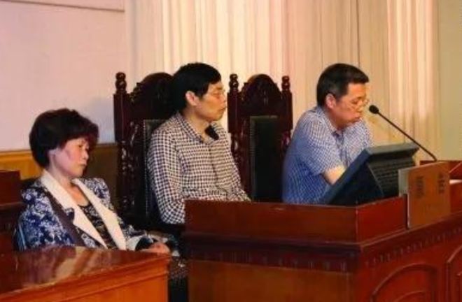 Đứa trẻ sinh ra sau khi cha mẹ qua đời 4 năm, tòa án đau đầu phán xử - 6