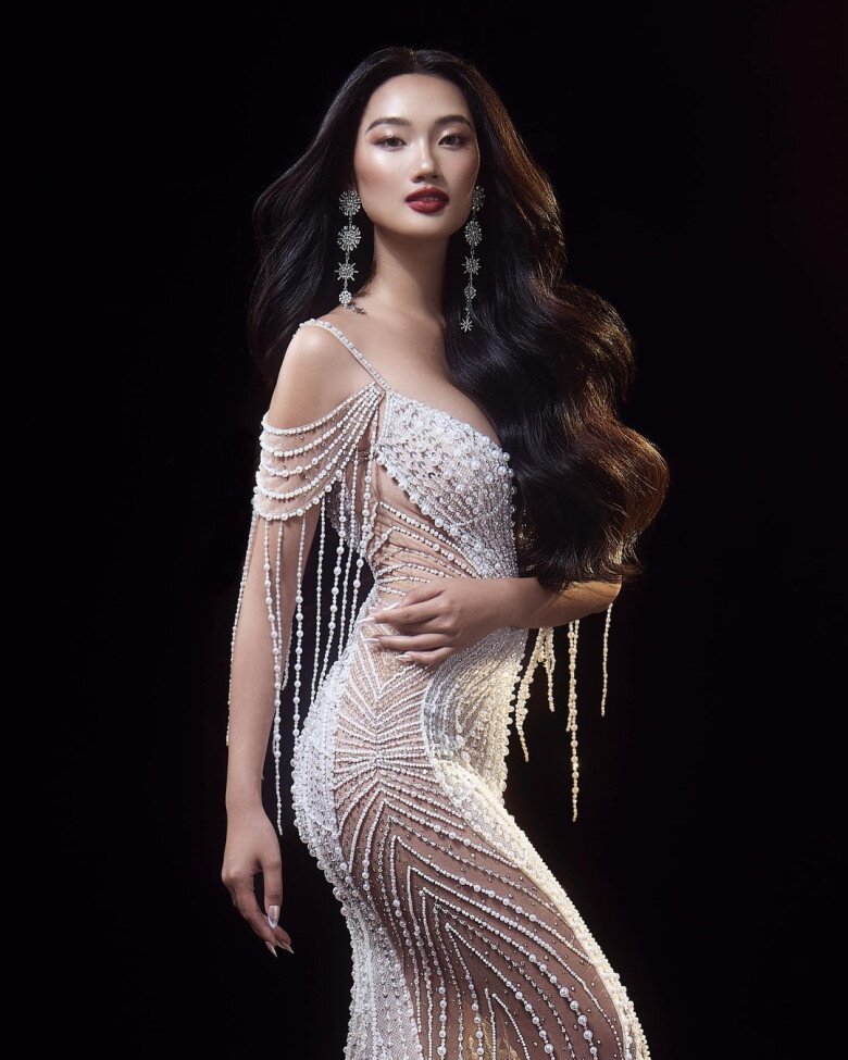 Nhan sắc mộc mạc của 2 Á hậu Miss Universe 2024: Người là siêu mẫu châu Á, người có gương mặt đẹp nhất cuộc thi - 3