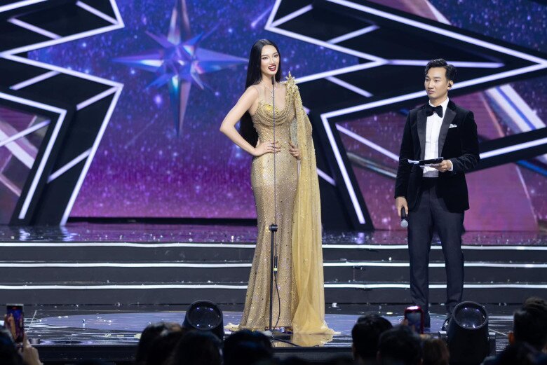 Nhan sắc mộc mạc của 2 Á hậu Miss Universe 2024: Người là siêu mẫu châu Á, người có gương mặt đẹp nhất cuộc thi - 2