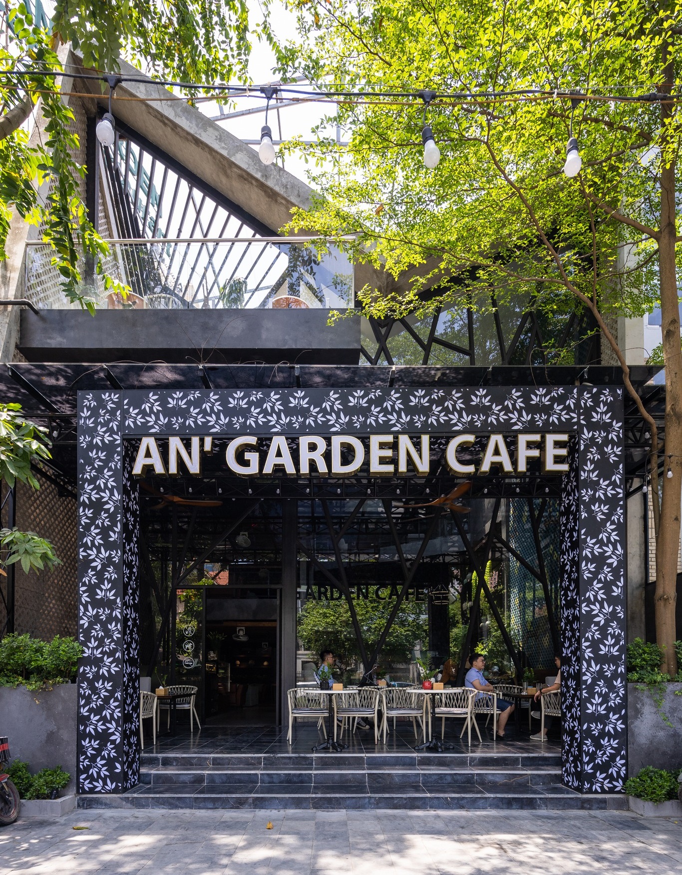 Thư giãn cuối tuần với 6 quán cafe sân vườn bình yên giữa lòng Hà Nội - 6
