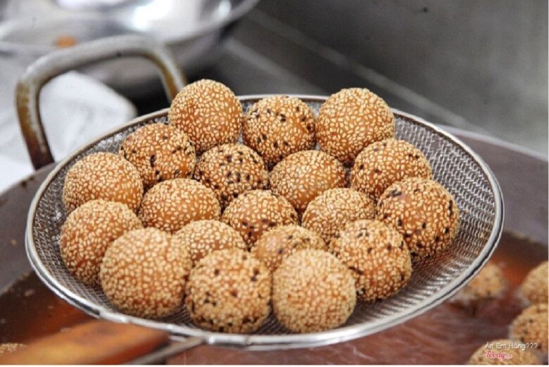 Đi tìm tiệm bánh rán mặn ngon nhất Hà Nội: Lưu ngay 6 địa chỉ đông nghịt, có nơi phải xếp hàng lấy số - 3