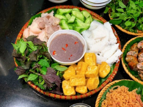 Bữa sáng, trưa, chiều, tối no nê với 9 món ngon ở phố cổ Hà Nội, giá chỉ vài chục nghìn, muốn ăn là có ngay 