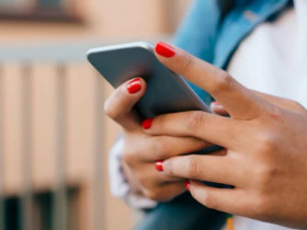 7 khác biệt trong cách dùng điện thoại chỉ những người trí tuệ cảm xúc cao mới có