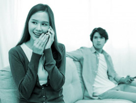 Ghen tuông không ồn ào