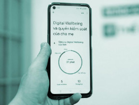 Công nghệ: Cầu nối cha mẹ và con