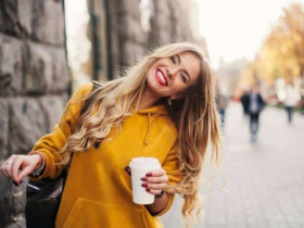 9 mẹo ngôn ngữ cơ thể giúp bạn trở nên cuốn hút hơn ngay lập tức