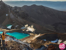 Khám phá vẻ đẹp hùng vĩ và bí ẩn của Công viên Quốc gia Tongariro, hành trình qua hồ Emerald, núi lửa Ngauruhoe và di sản văn hóa Maori