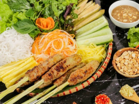 5 món nem đặc sản nức tiếng 3 miền: Muốn ăn nem lụi phải đến Huế, thèm nem chua thì về Thanh Hóa
