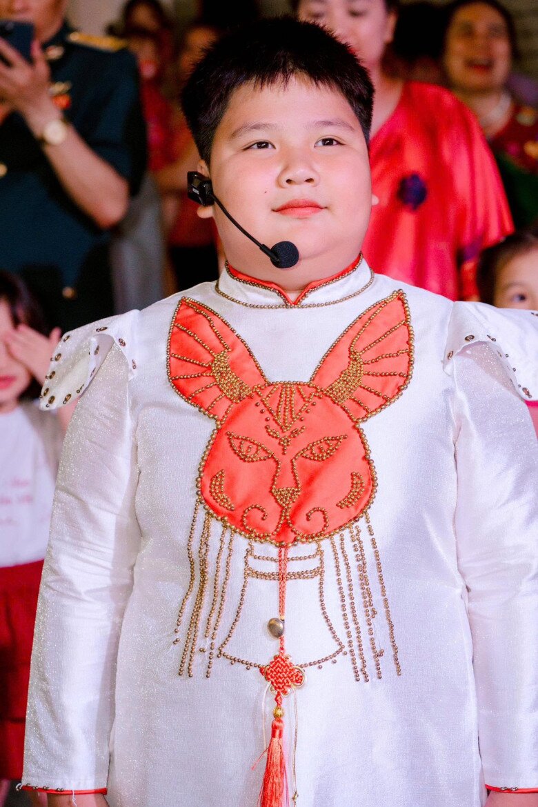 Chiến Đo của Cách Em 1 Milimet: Từng giành Huy chương Vàng Olympic Toán học quốc tế, tên thật nghe &#34;xấu xấu&#34; để dễ nuôi - 7