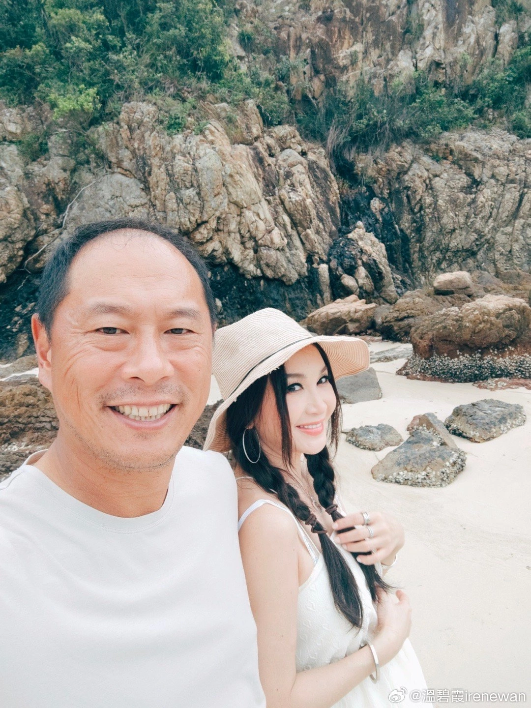 Nữ sinh 16 tuổi bỏ nhà đi bụi đổi đời thành &#34;bom sex&#34;, lấy được chồng tỷ phú nhưng từ chối đẻ con - 5