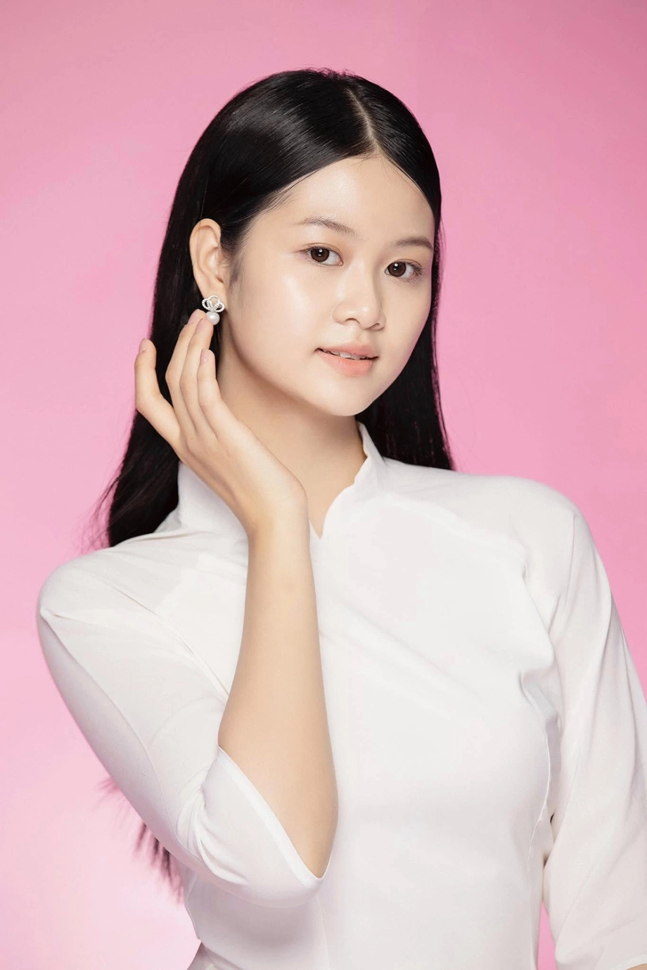 Mỹ nhân 2K4 được khen xinh như búp bê sống, có nhân trắc học hoàn hảo hơn cả Tân Hoa hậu Việt Nam? - 8