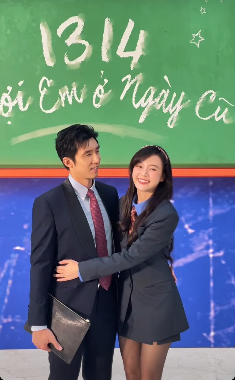 Ngày thường làm công chúa, Midu bỗng diện vest men cá tính, tông xuyệt tông cùng ông xã - 2