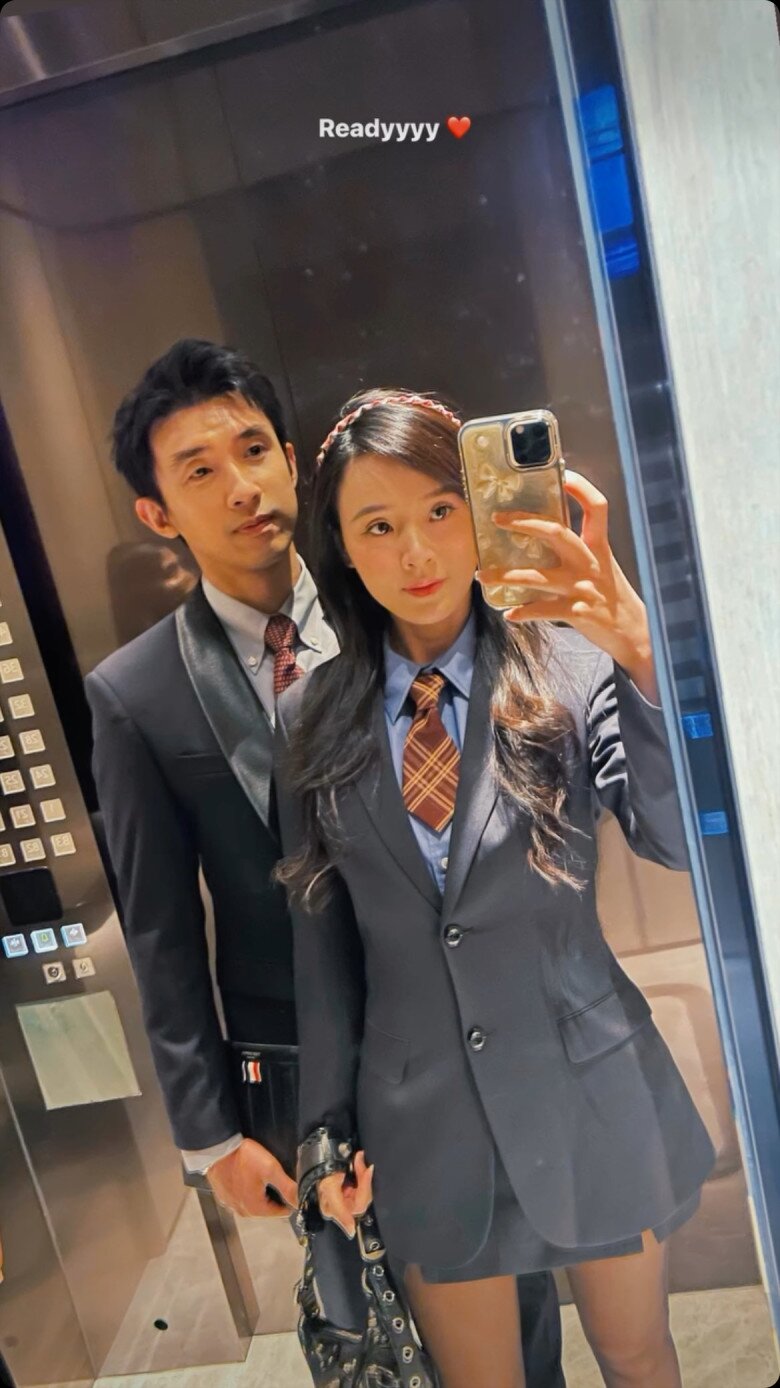 Ngày thường làm công chúa, Midu bỗng diện vest men cá tính, tông xuyệt tông cùng ông xã - 1
