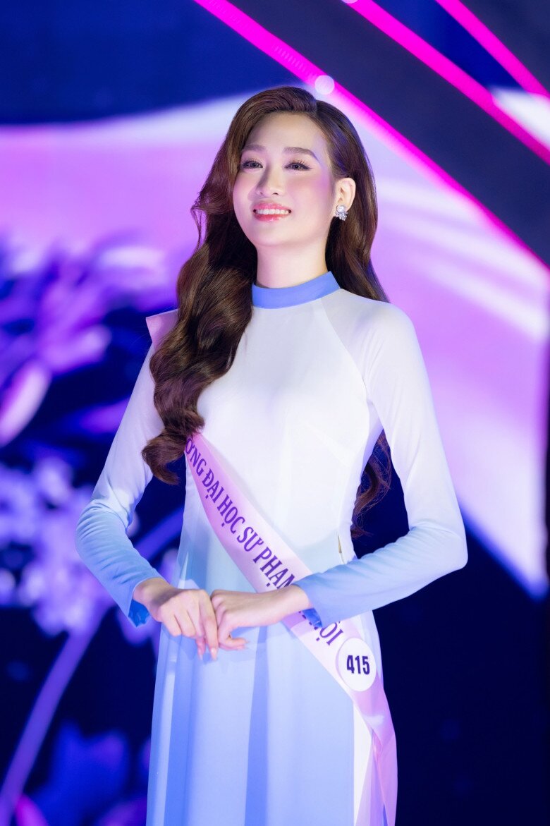 Nhan sắc nữ sinh đại học Y Hà Nội đăng quang Hoa khôi Sinh viên - 2