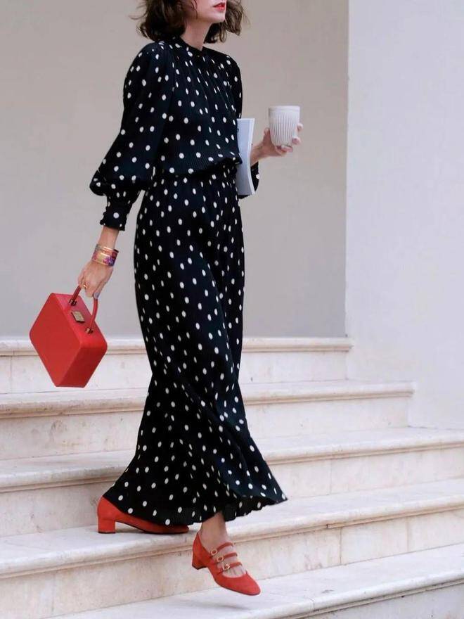 2025 là năm của chấm bi: 5 công thức mix đồ “chuẩn style” Hàn – Pháp khiến outfit sang hẳn - 16