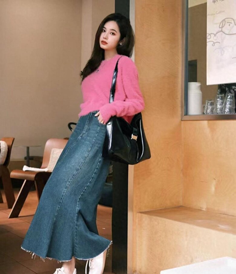 4 mẫu áo mùa thu không có điểm nào chê để phối cùng chân váy giúp chị em đẹp như có stylist riêng - 5