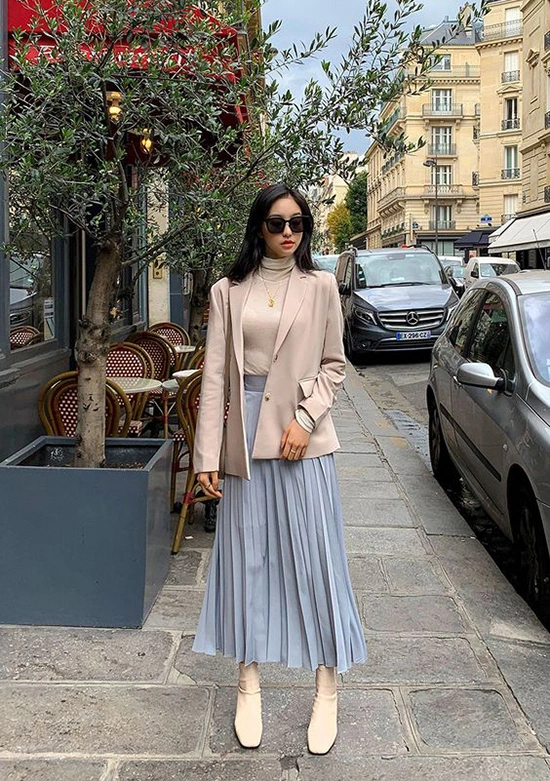 4 mẫu áo mùa thu không có điểm nào chê để phối cùng chân váy giúp chị em đẹp như có stylist riêng - 6