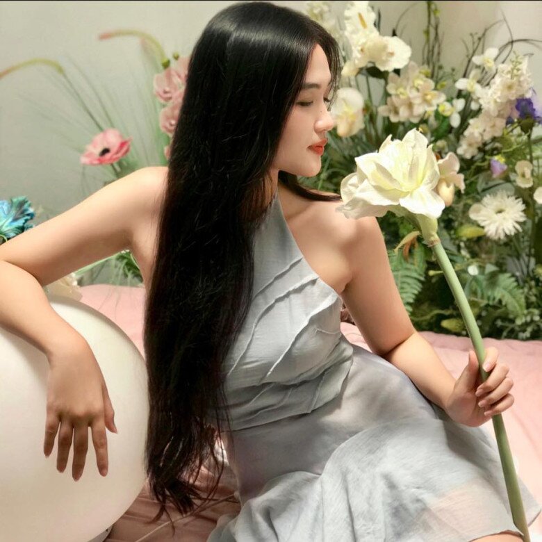 Nhan sắc đời thường mộc mạc của 4 Á hậu Miss Grand Vietnam 2025: Người bị chê quá &#34;lành&#34;, nữ bác sĩ body bốc lửa khó cưỡng - 4