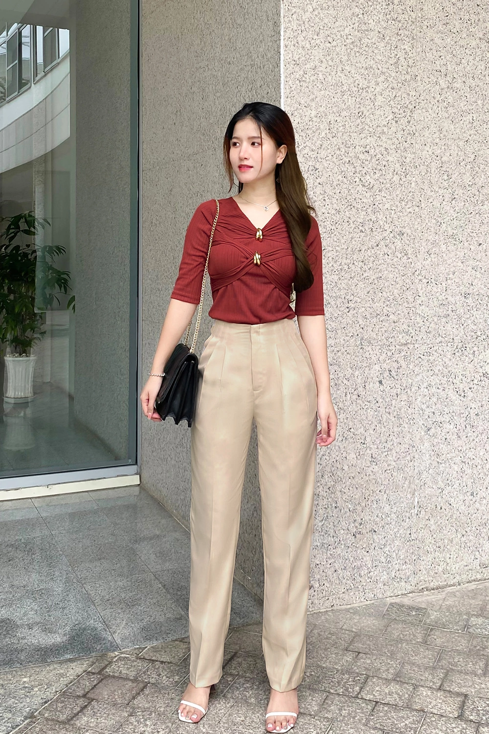 Chuyên gia thời trang khuyên phụ nữ cả đời chỉ cần 3 kiểu quần, mặc gì cũng hợp, 20 hay 50 tuổi đều dùng được - 5