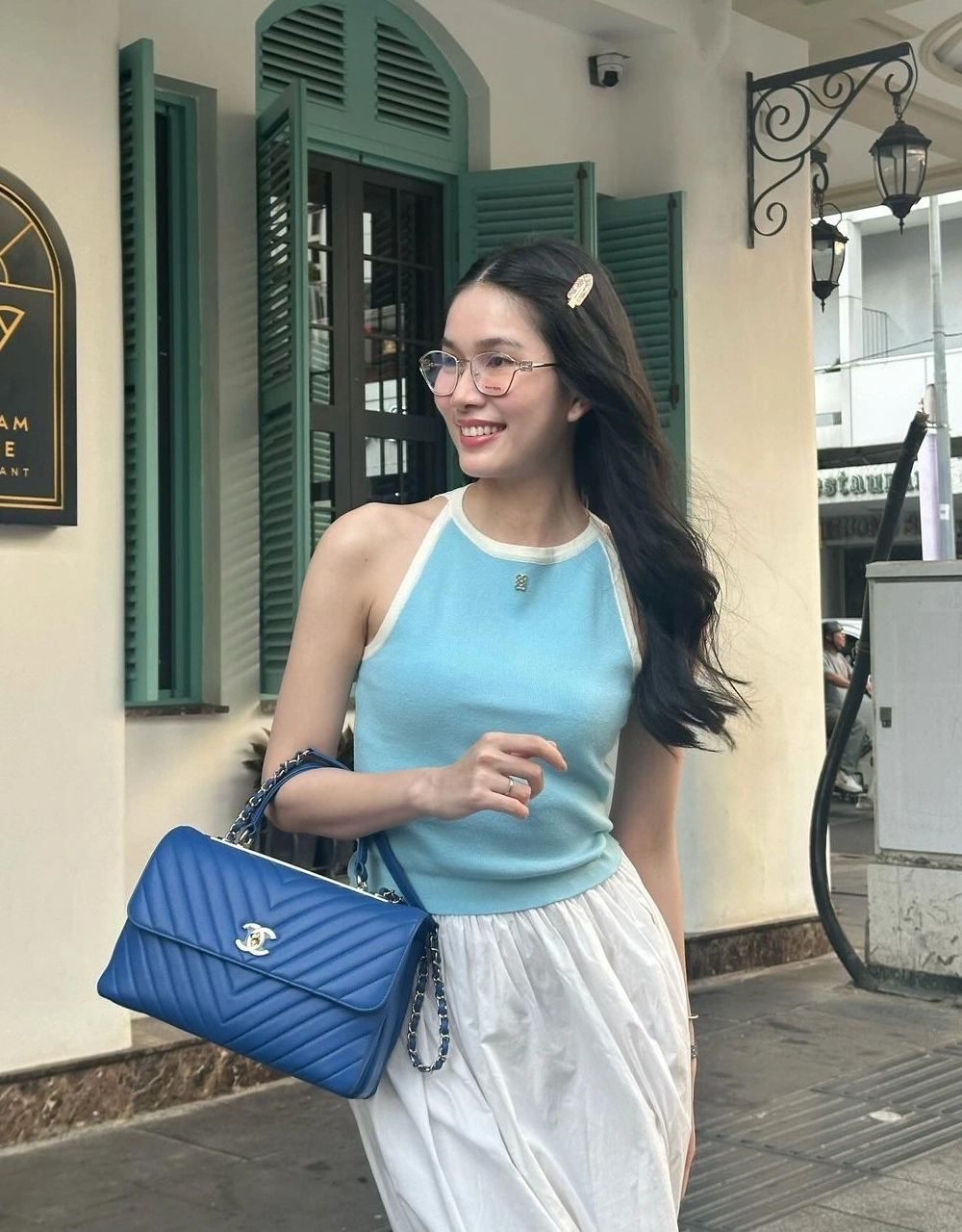 Con dâu Á hậu của hiệu trưởng trường đại học, mỗi ngày xách một chiếc túi hiệu trăm triệu ra phố - 24