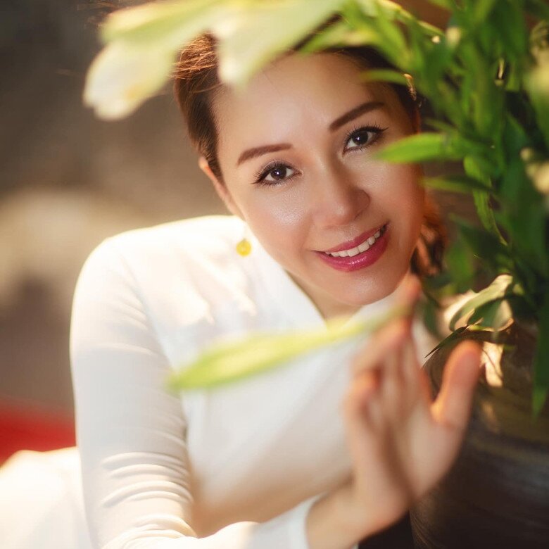 &#34;Crush một thời&#34; của Công Lý có mặt mộc đẹp nhất nhì màn ảnh, từng làm tiếp viên hàng không, nhan sắc U50 gây ngỡ ngàng - 7