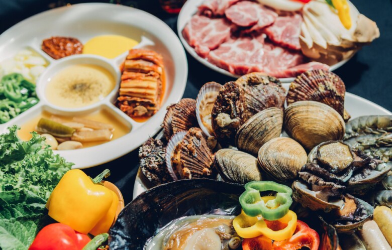 Gội đầu nhiều có làm rụng tóc? 14 bí quyết cổ truyền giúp phụ nữ tóc mọc dày, đen, bóng hơn cả dùng serum đắt tiền - 8