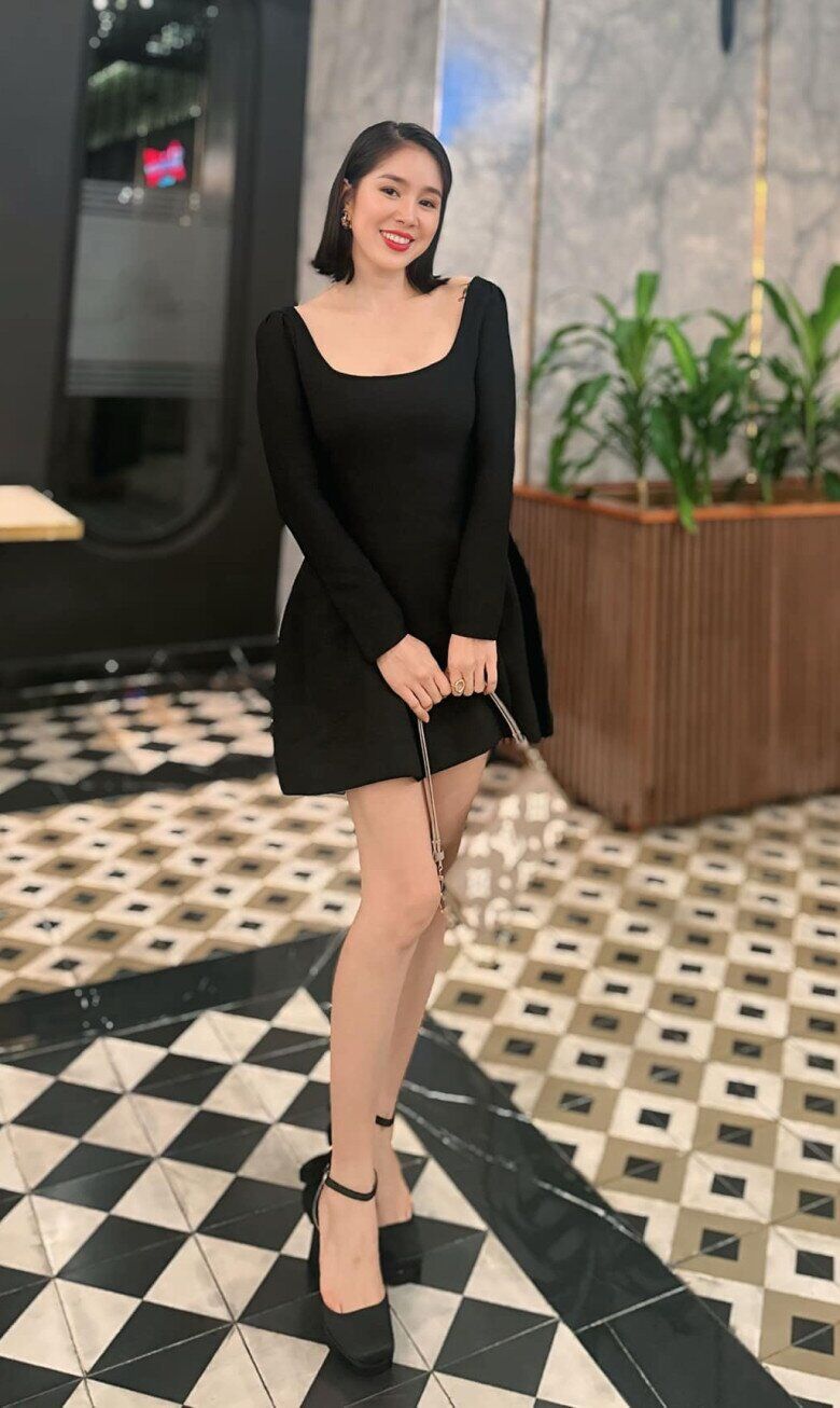 Không nhận ra nữ hoàng phim truyền hình miền Tây: Cả chục năm ăn mặc giản dị, nay lột xác thành “nữ tổng tài” sang chảnh - 7