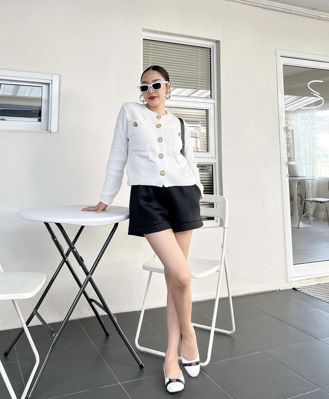 Không phải áo khoác blazer, đây mới là món đồ thanh lịch đầu tư đáng giá nhất thu 2025 cho hội gái sành điệu - 4