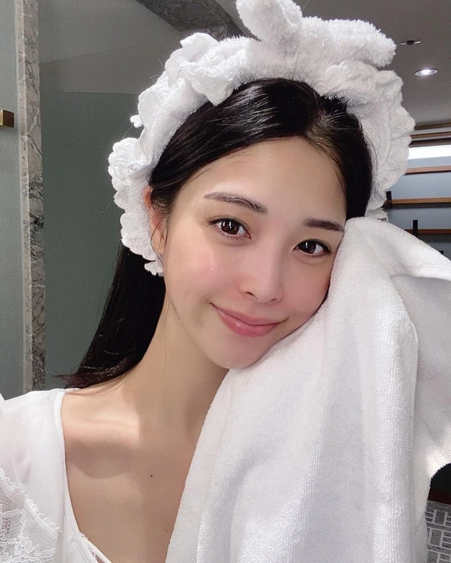 Người chăm dưỡng da ban ngày và người chăm dưỡng da ban đêm, ai có thể chống lão hoá tốt và trẻ lâu hơn? - 5