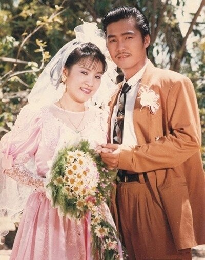 Người đẹp một thời làm nền cho Việt Trinh, U70 sở hữu body nuột không kém gái đôi mươi, rộ tin bí mật đám cưới lần 2 - 9