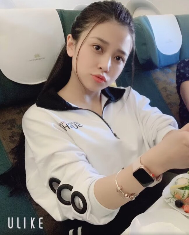 Nhan sắc 3 cô &#34;con gái&#34; tên Trang ít người nhớ đến của nghệ sĩ Công Lý: Người cạo trọc đầu, người sống kín tiếng - 20