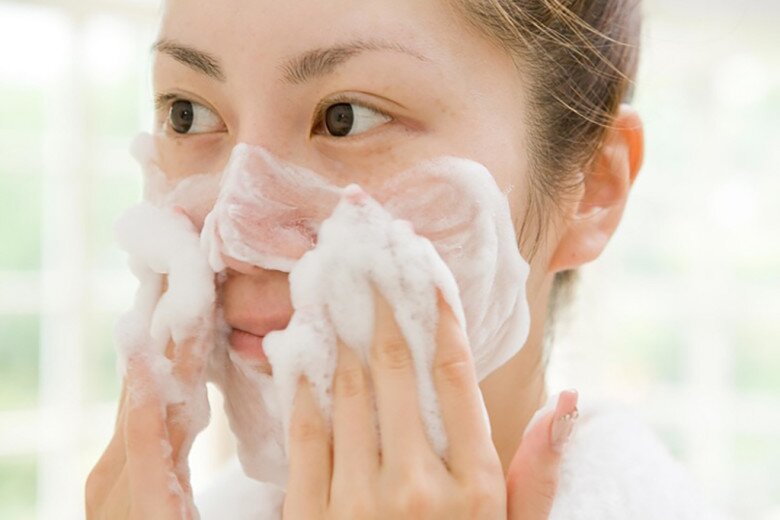Tại sao làn da của phụ nữ Nhật luôn đẹp hơn những nước khác? Đó là do họ duy trì 8 thói quen &#34;cải lão hoàn đồng&#34; mỗi ngày - 3