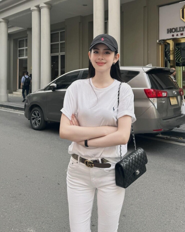 Tủ quần áo toàn đồ rẻ tiền nhưng tôi trông vẫn sang chảnh như con nhà giàu nhờ tuân theo 5 quy tắc mặc đồ - 2