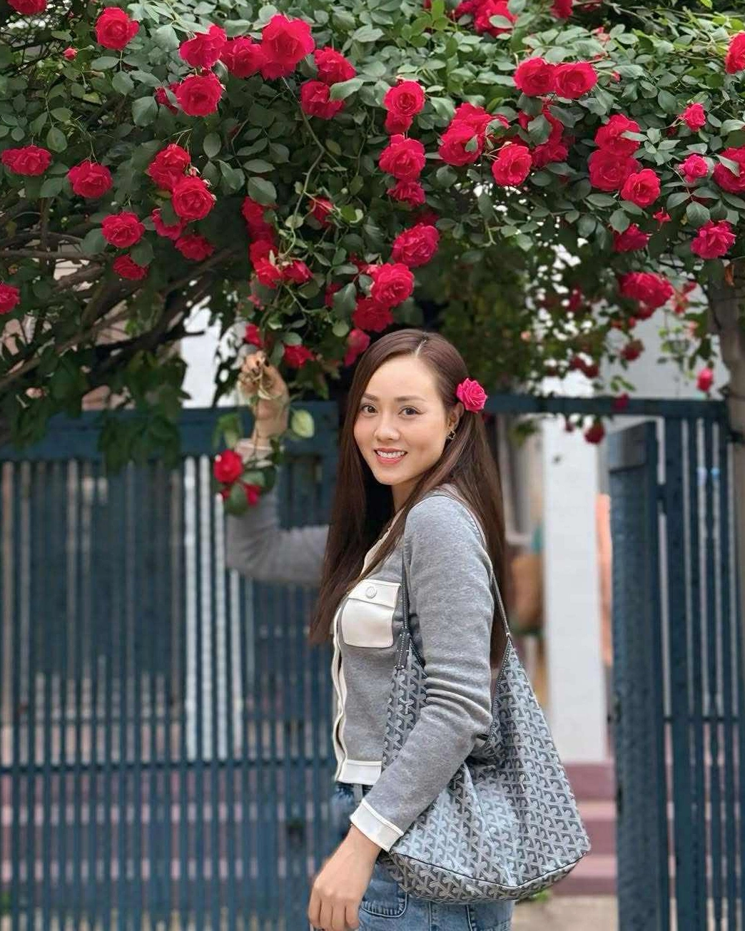 Từng &#34;than&#34; bán hết đồ hiệu, bà xã Công Lý vẫn sở hữu loạt đồ phong cách &#34;giàu ngầm&#34; trị giá cả trăm triệu - 3