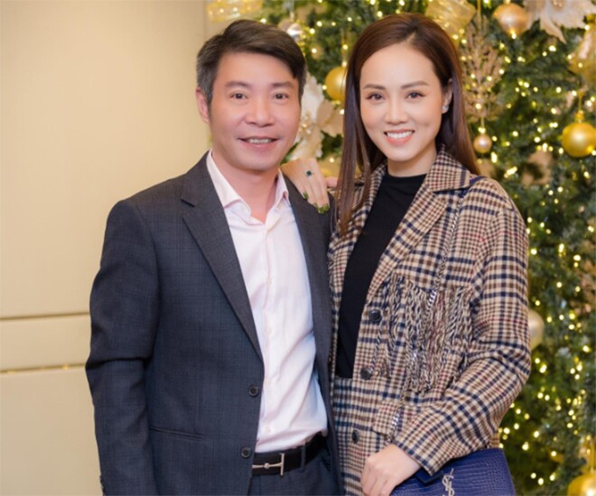 Từng &#34;than&#34; bán hết đồ hiệu, bà xã Công Lý vẫn sở hữu loạt đồ phong cách &#34;giàu ngầm&#34; trị giá cả trăm triệu - 1