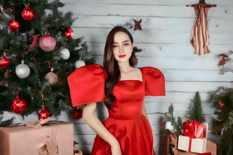 Vợ nhạc sĩ giàu nhất Việt Nam sau hai lần sinh con vẫn mê ăn mặc trễ nải khoe body quyến rũ làm ông xã đắm say - 18