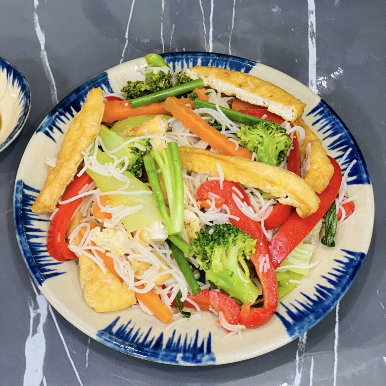 Bún xào rau củ chay thanh đạm, dễ làm - 11