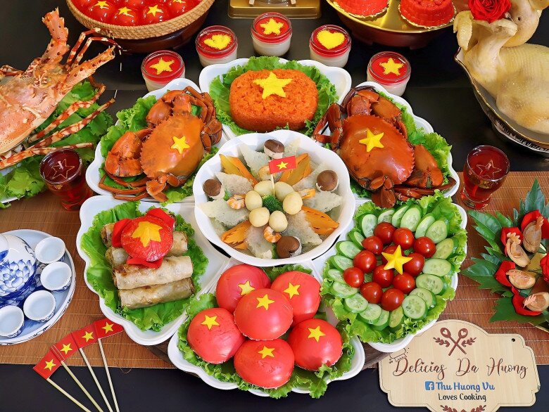 Những mâm cơm, chiếc bánh yêu nước của &#34;khối mẹ đảm&#34; rực rỡ dịp Quốc khánh 2-9 - 4